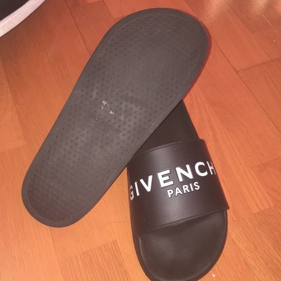 ❌SOLD❌ Givenchy Slides - Picture 3 of 3